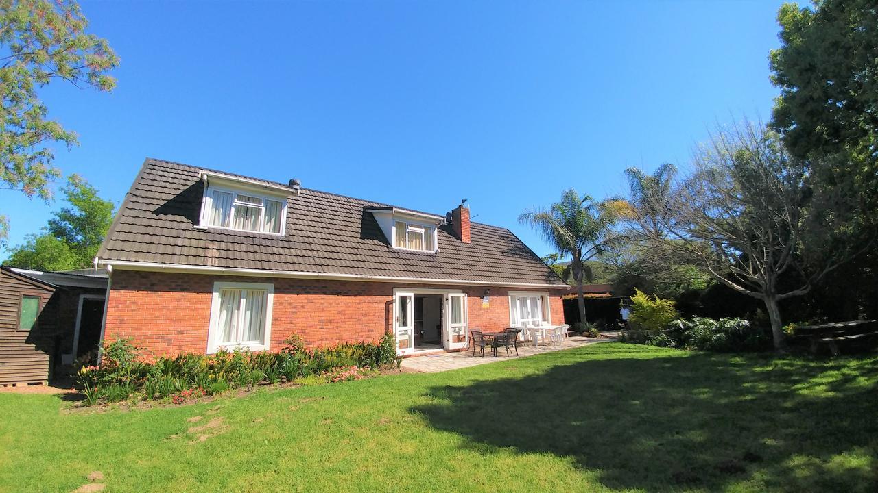 Besigheim Bed & Breakfast Stellenbosch Ngoại thất bức ảnh