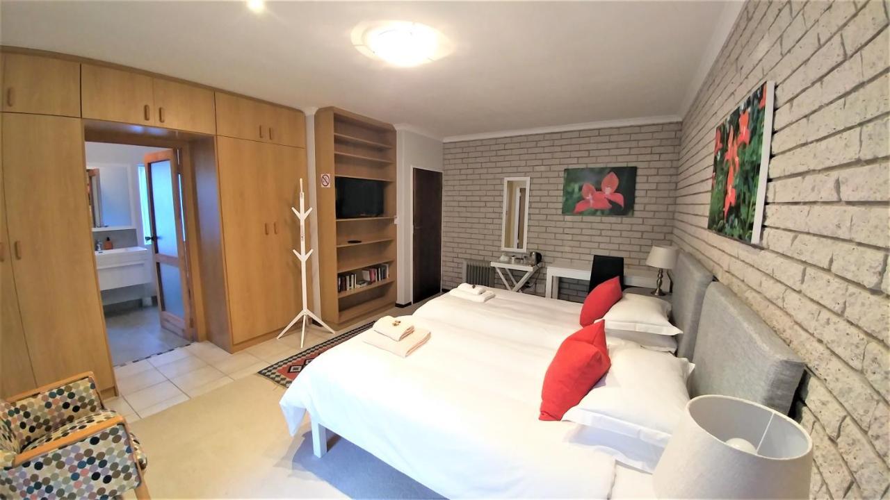 Besigheim Bed & Breakfast Stellenbosch Ngoại thất bức ảnh