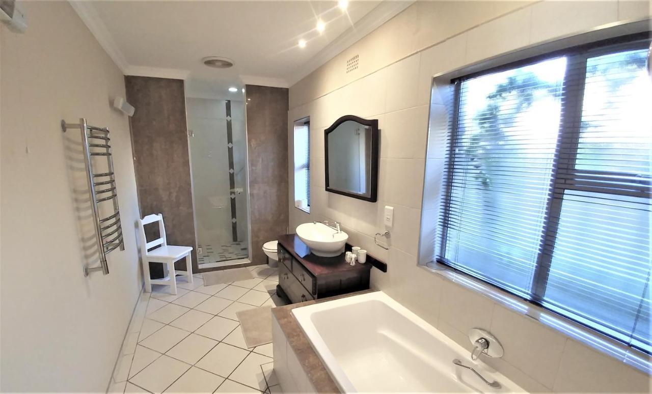 Besigheim Bed & Breakfast Stellenbosch Ngoại thất bức ảnh